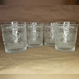 Elegant Clear Glass Tumbler Set